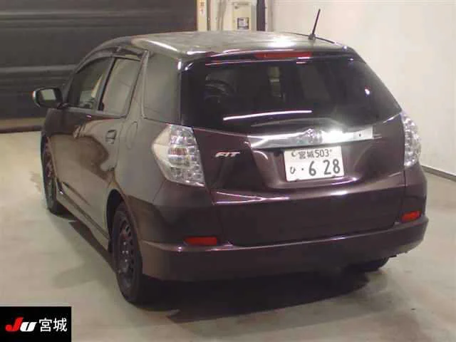 Honda Fit Shuttle GP2 2012